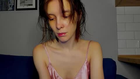 Una online show from 10/29/25, 10:11