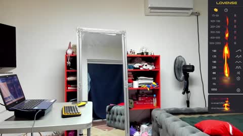 Snapshot of supermanboyxxl chatting on 01/02/25, 07:01 supermanboyxxl online show from 01/02/25, 07:01