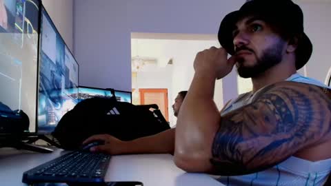 supermanboyxxl online show from 08/01/26, 05:50