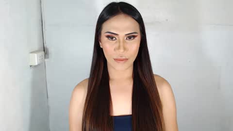 Snapshot of supernatalie_ chatting on 02/24/25, 01:24 Natalie Portman online show from 02/24/25, 01:24