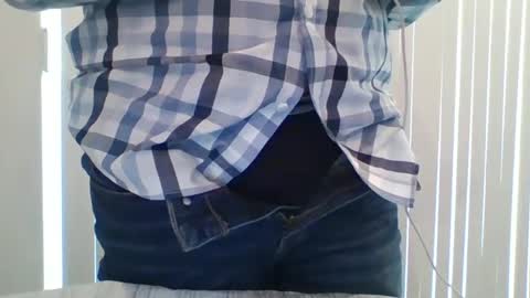 Snapshot of supernovarise chatting on 01/07/25, 08:52 supernovarise online show from 01/07/25, 08:52