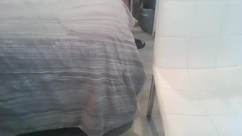 Snapshot of supernovarise chatting on 02/05/25, 05:53 supernovarise online show from 02/05/25, 05:53