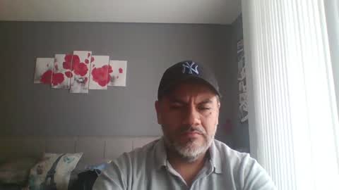 Snapshot of supernovarise chatting on 02/11/25, 08:20 supernovarise online show from 02/11/25, 08:20