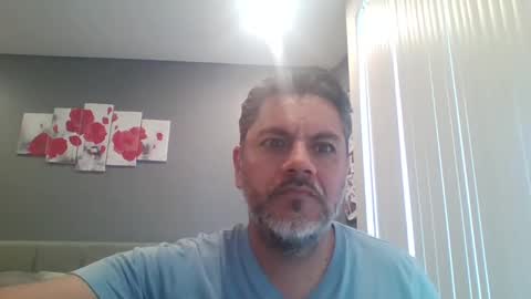 Snapshot of supernovarise chatting on 02/13/25, 08:45 supernovarise online show from 02/13/25, 08:45