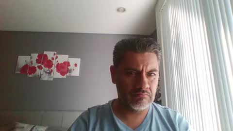 Snapshot of supernovarise chatting on 02/25/25, 10:18 supernovarise online show from 02/25/25, 10:18