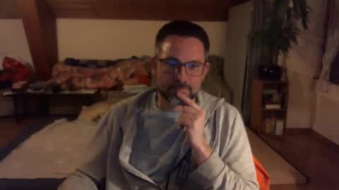 supersquirrel81 online show from 01/11/26, 07:41