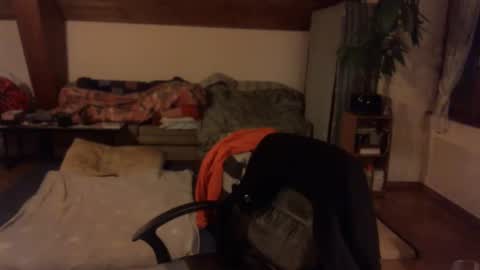 supersquirrel81 online show from 01/18/26, 05:50