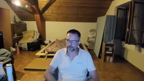 supersquirrel81 online show from 08/06/26, 02:46