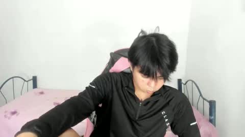 Snapshot of supr4m0 chatting on 11/07/25, 09:42 supr4m0 online show from 11/07/25, 09:42