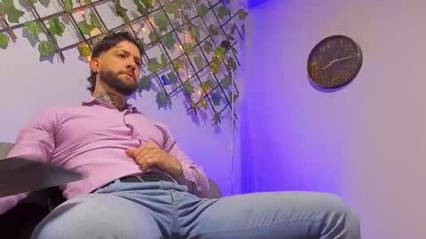 supreme_alpha_ online show from 01/10/26, 04:25