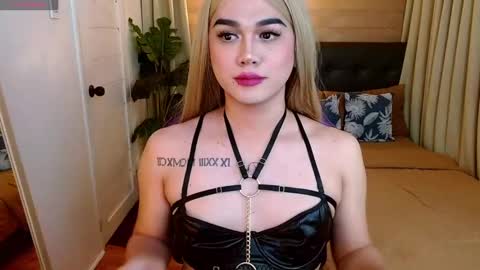 DIANNA online show from 02/06/25, 03:09