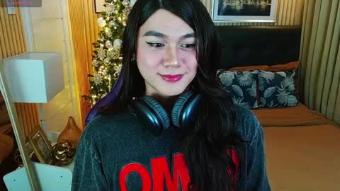 DIANNA online show from 09/21/25, 02:51