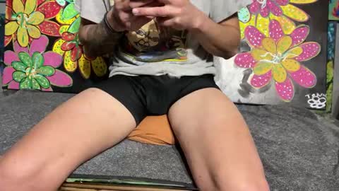 Snapshot of supremelifers chatting on 12/13/24, 08:20 Stony online show from 12/13/24, 08:20