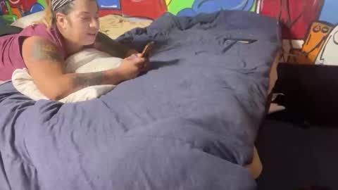 Snapshot of supremelifers chatting on 10/08/25, 09:40 Stony online show from 10/08/25, 09:40