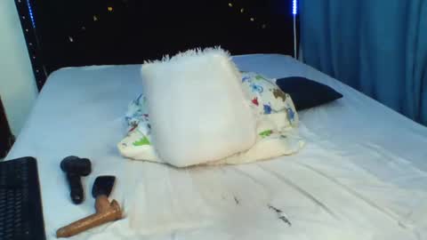 Snapshot of sure_heart chatting on 01/26/25, 05:23 sure_heart online show from 01/26/25, 05:23