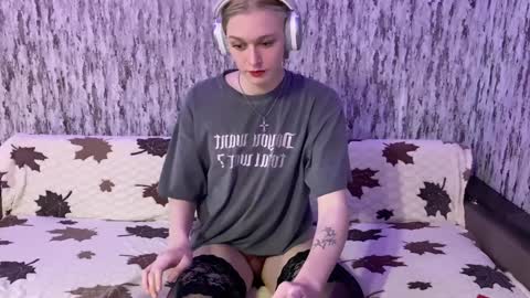 Snapshot of susan228 chatting on 01/22/25, 09:46 Vladiva online show from 01/22/25, 09:46