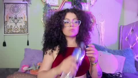 Snapshot of susan_bluee chatting on 01/25/25, 09:26 Susan online show from 01/25/25, 09:26