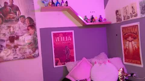 Susan online show from 12/14/25, 07:29