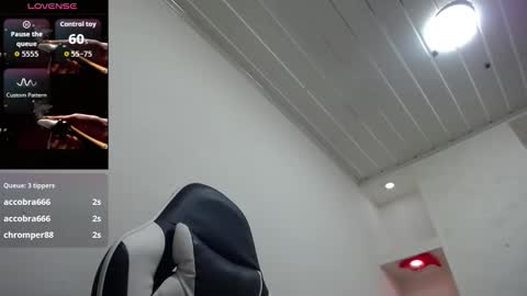 susan online show from 12/13/25, 07:53