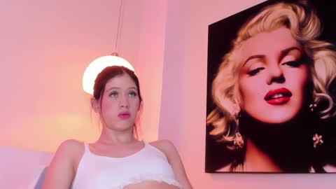 Snapshot of susana_huston chatting on 11/26/25, 06:53 susana_huston online show from 11/26/25, 06:53