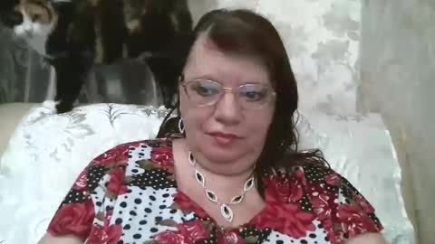 SusanaAhSun online show from 11/11/25, 12:05