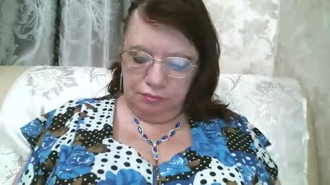 SusanaAhSun online show from 11/27/25, 12:07