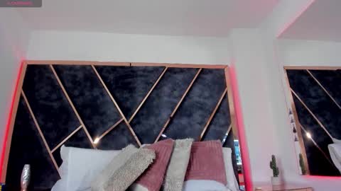 susanahenao online show from 01/12/26, 05:18