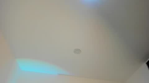 Snapshot of susanclarck chatting on 12/22/25, 05:37 susanclarck online show from 12/22/25, 05:37