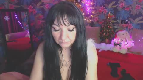 Snapshot of susanlanice chatting on 12/30/24, 10:12 SusanLaNice online show from 12/30/24, 10:12