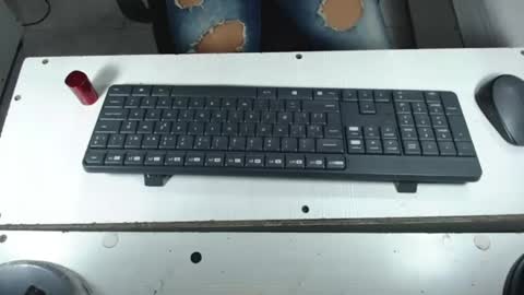 Snapshot of susanleroy chatting on 12/08/24, 12:29 susanleroy online show from 12/08/24, 12:29