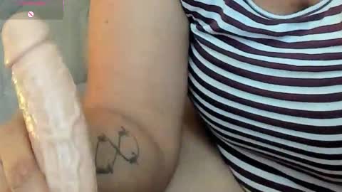 Amelia  online show from 01/05/26, 05:27