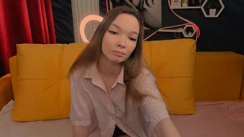 susannjohnson online show from 02/07/25, 03:23