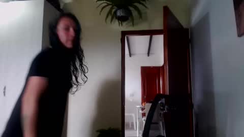 Susi online show from 03/24/26, 08:36