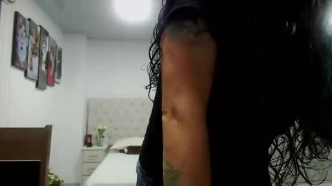 Susi online show from 04/25/26, 02:14