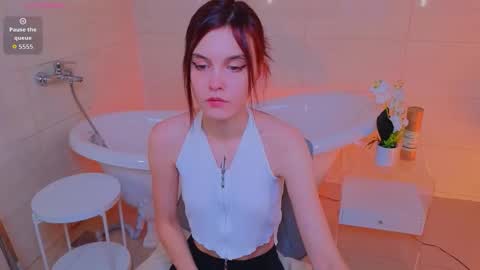 Snapshot of susiemorris chatting on 11/16/25, 09:59 Susie online show from 11/16/25, 09:59