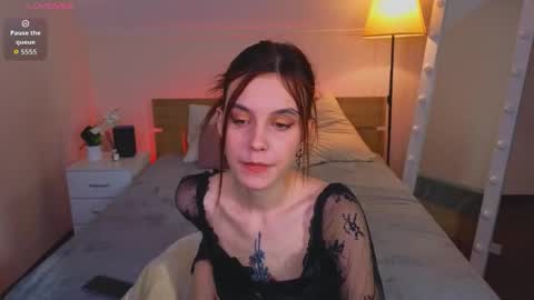 Susie online show from 12/02/25, 09:58