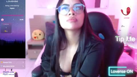 Snapshot of sussan_love01 chatting on 03/10/25, 03:20 Susan online show from 03/10/25, 03:20