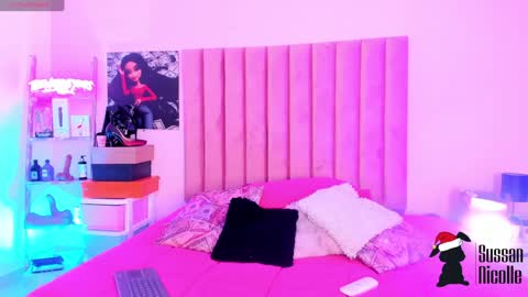 Snapshot of sussan_nicolle1 chatting on 12/11/24, 12:34 Sussan Nicole online show from 12/11/24, 12:34