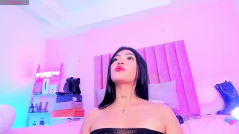 Sussan Nicole  online show from 01/27/25, 03:28