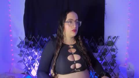 sussanmiller_ online show from 10/20/25, 01:17
