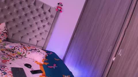 Andrea online show from 02/06/26, 05:16