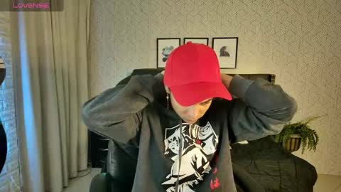   online show from 01/15/25, 01:09