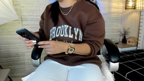   online show from 03/28/26, 12:05