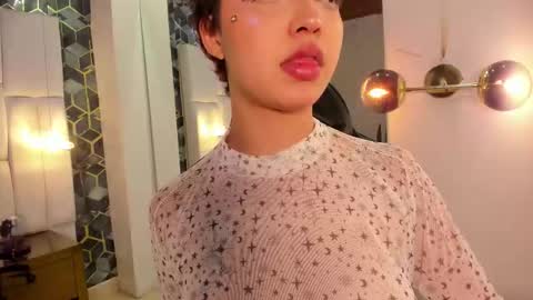 Sussy Lonndun online show from 01/08/26, 10:56