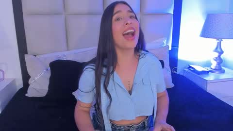 Snapshot of sussyfoxx_ chatting on 02/28/26, 08:32 sussyfoxx_ online show from 02/28/26, 08:32