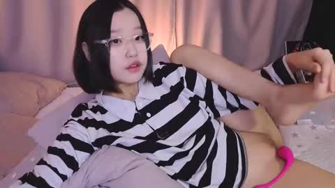 Snapshot of suuuaaa chatting on 02/26/26, 09:41 Sua online show from 02/26/26, 09:41