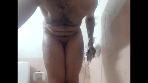 Snapshot of suxc69 chatting on 12/15/25, 02:38 sexindi007 online show from 12/15/25, 02:38