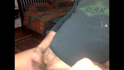 Snapshot of suxgiu chatting on 02/01/25, 07:55 DownSoul online show from 02/01/25, 07:55