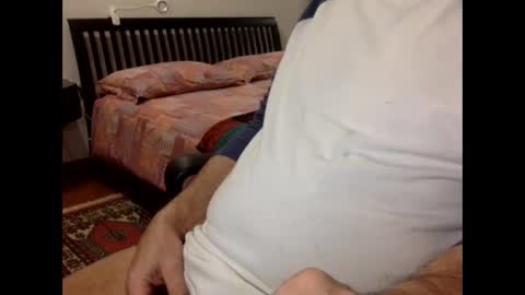 Snapshot of suxgiu chatting on 02/05/25, 07:31 DownSoul online show from 02/05/25, 07:31