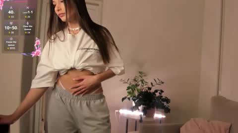 Snapshot of suzane_martin chatting on 02/03/26, 02:53 Hey Im Suzane online show from 02/03/26, 02:53